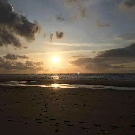 Les Bleuets, Fermette Picarde Avec Grand Jardin