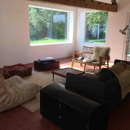 Les Bleuets, Fermette Picarde Avec Grand Jardin